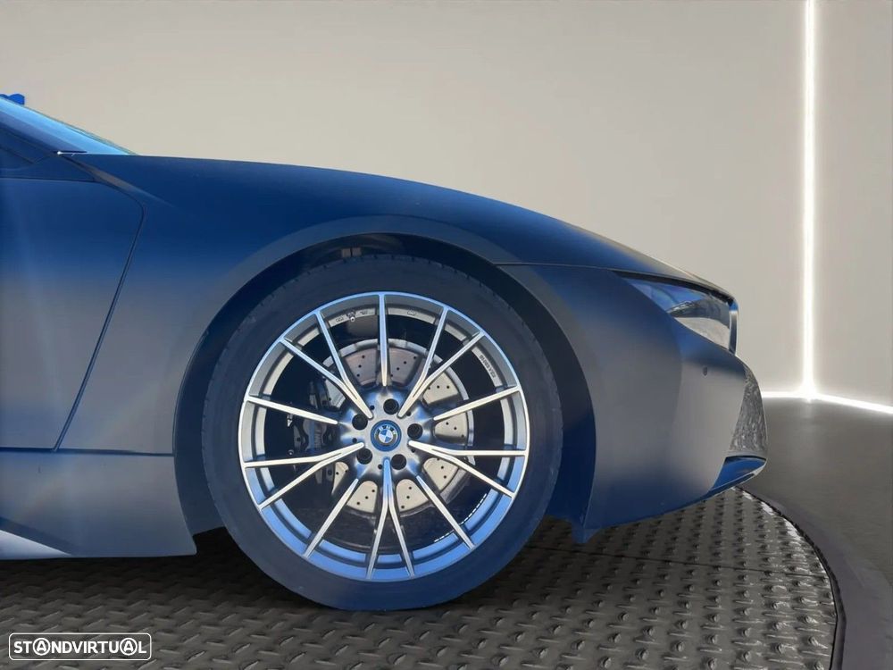 BMW i8 - 22