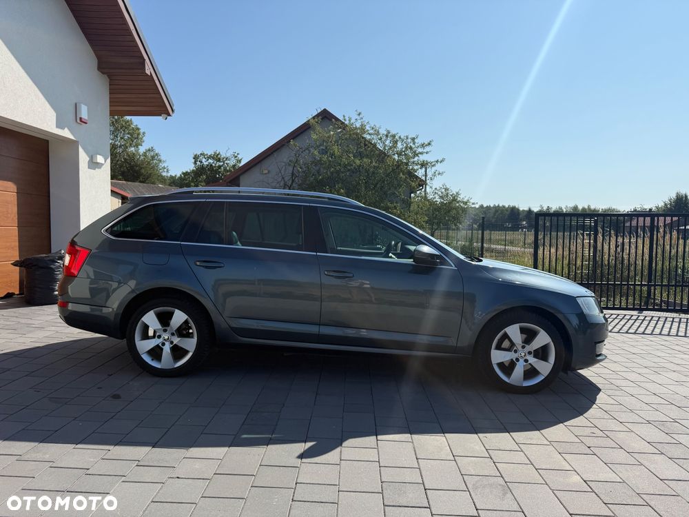 Skoda Octavia 2.0 TDI Elegance DSG - 3