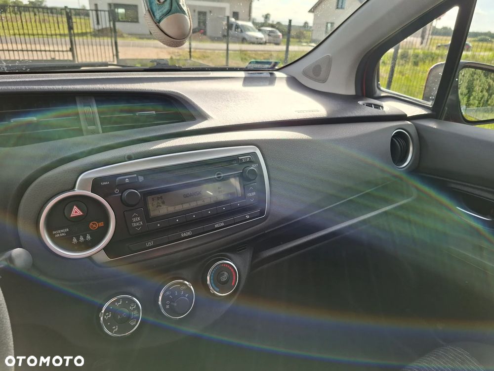 Toyota Yaris 1.0 Active - 10