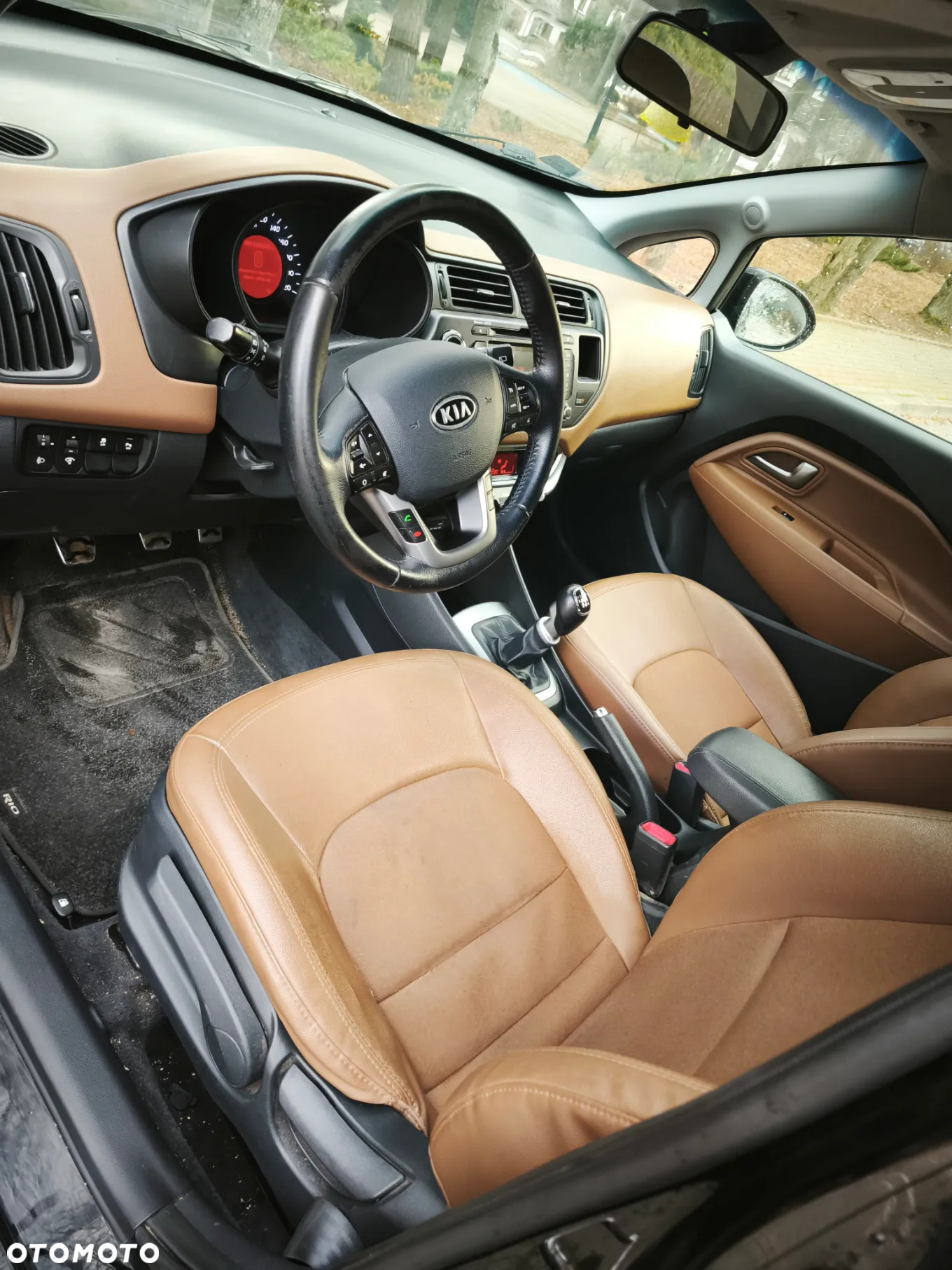 Kia Rio 1.4 crdi XL - 8