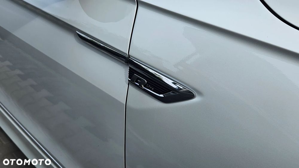 Volkswagen Tiguan 2.0 TDI SCR 4MOTION DSG Highline - 5