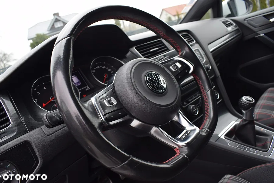 Volkswagen Golf VII 2.0 TSI BMT GTI - 22