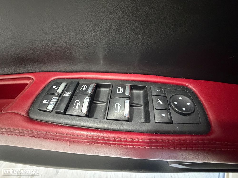 Maserati Ghibli GranSport - 23