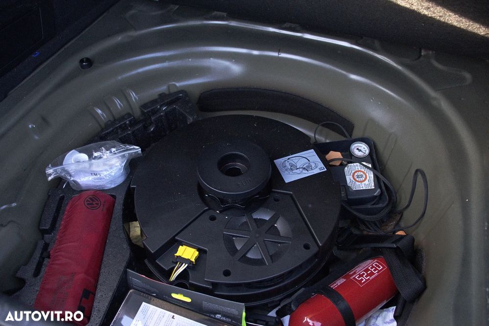 Volkswagen Passat ver-1-6-tdi-comfortline - 29