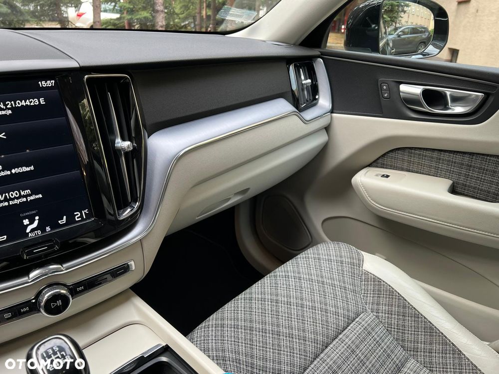 Volvo XC 60 - 7