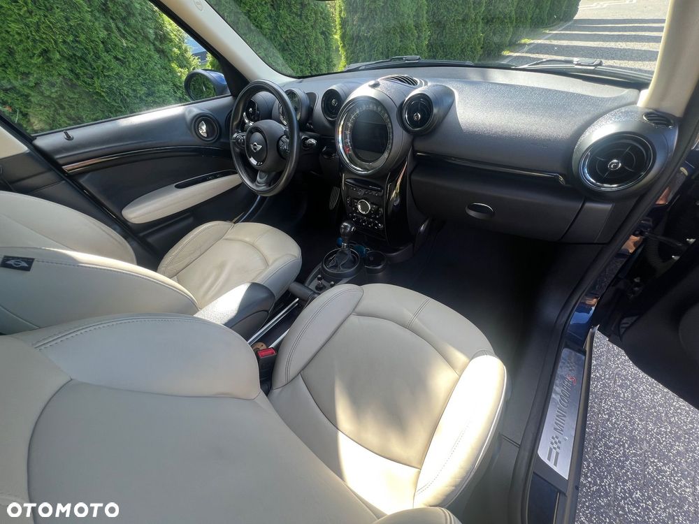 MINI Countryman - 16