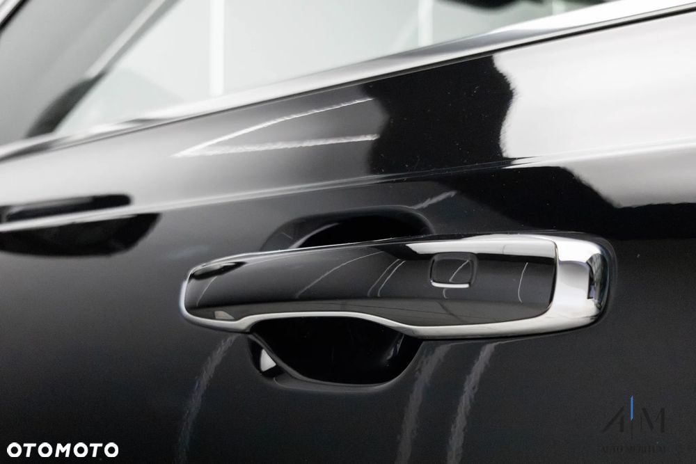 Volvo XC 90 T8 AWD Plug-In Hybrid Ultimate Bright 7os - 12