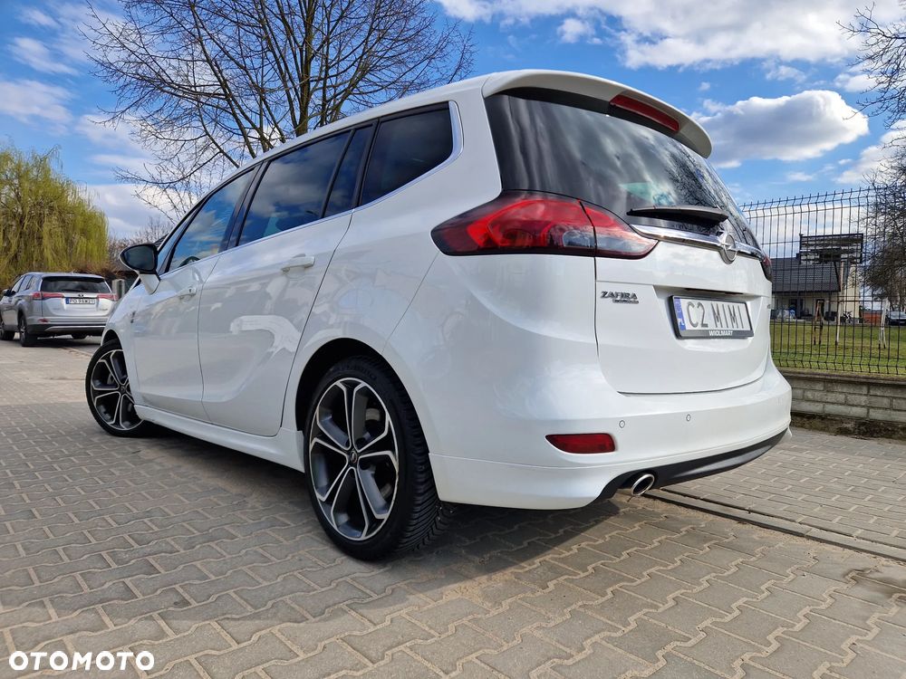 Opel Zafira - 1