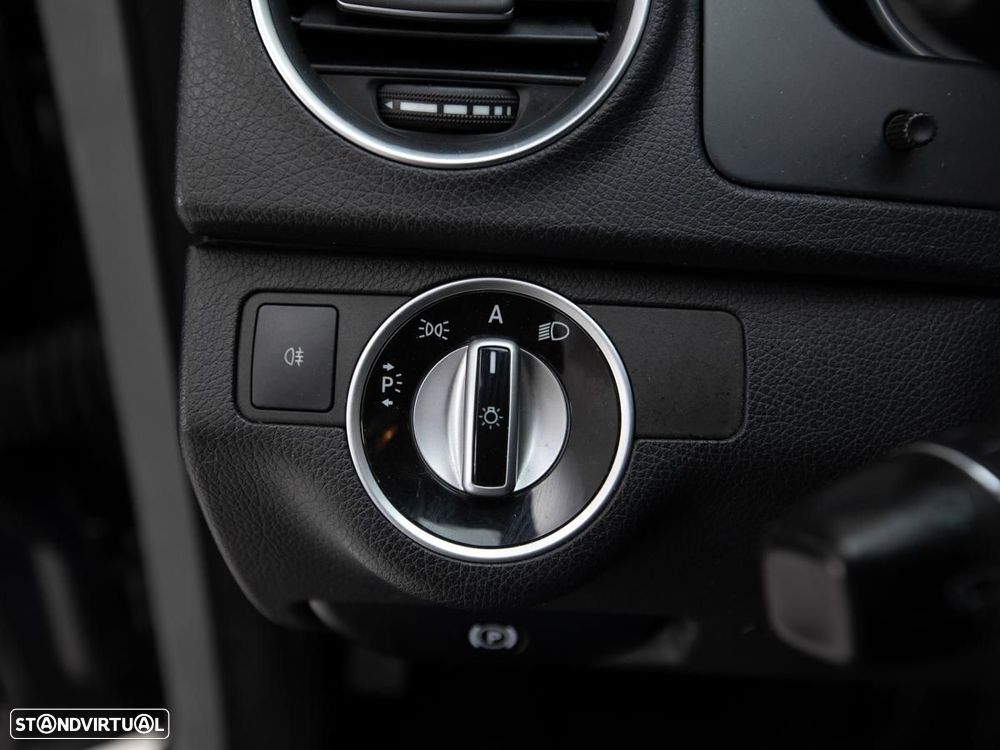 Mercedes-Benz C 220 - 14