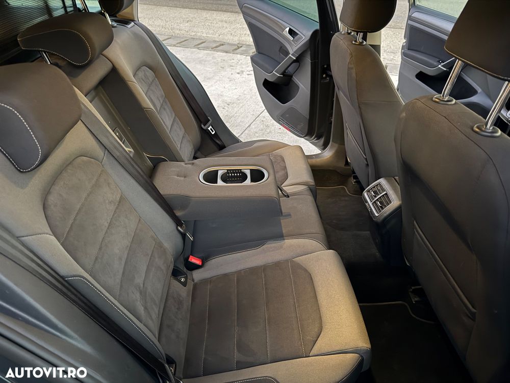 Volkswagen Golf 2.0 TDI (BlueMotion Technology) Comfortline - 18