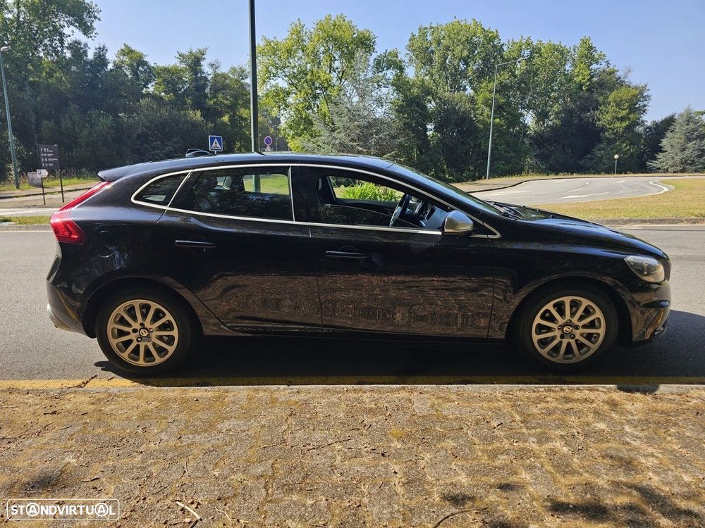 Volvo V40 1.6 D2 R-Design Momentum - 30