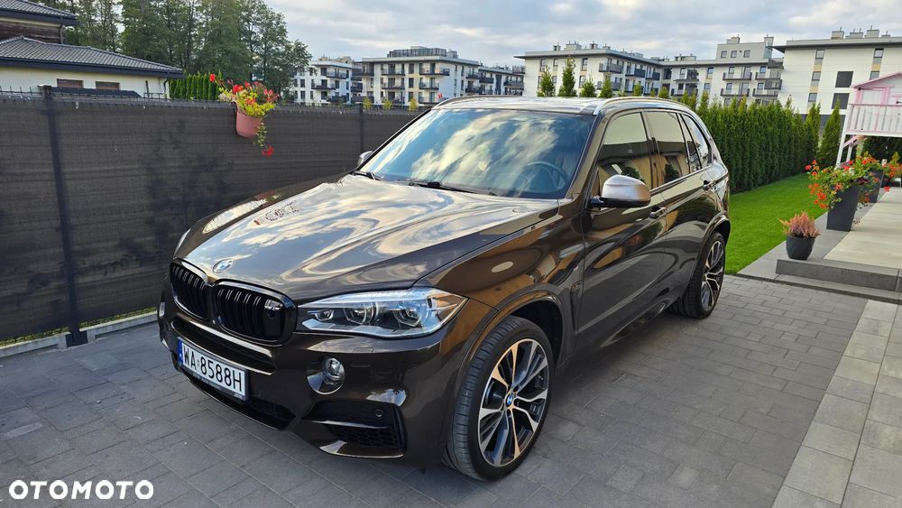 BMW X5 xDrive40d - 9