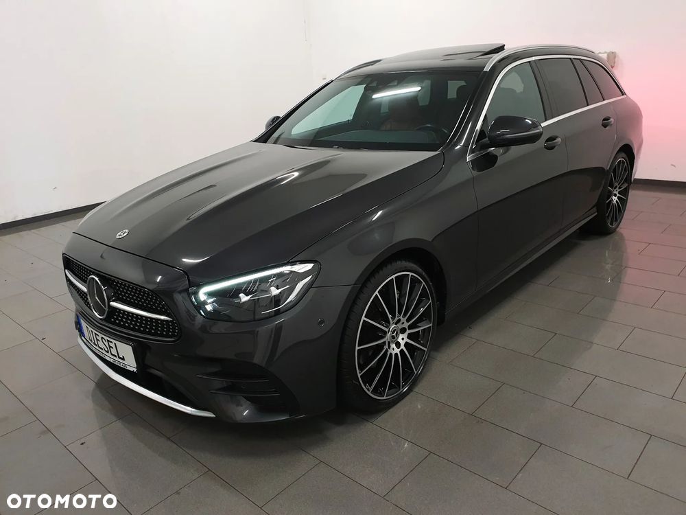 Mercedes-Benz Klasa E 220 d 4-Matic - 37