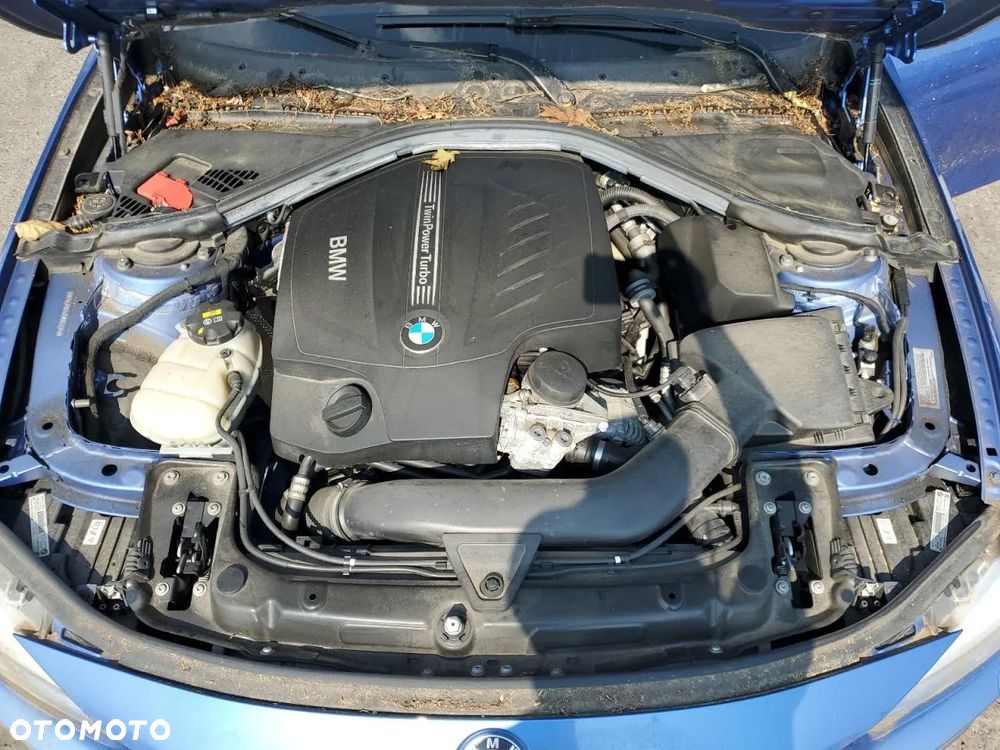 BMW Seria 3 335i Sport-Aut Sport Line - 11