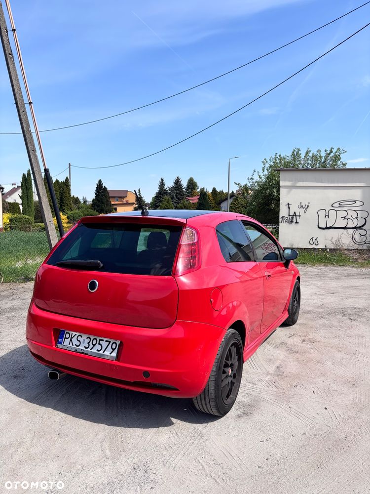 Fiat Grande Punto 1.9 Multijet 8V Sport - 4
