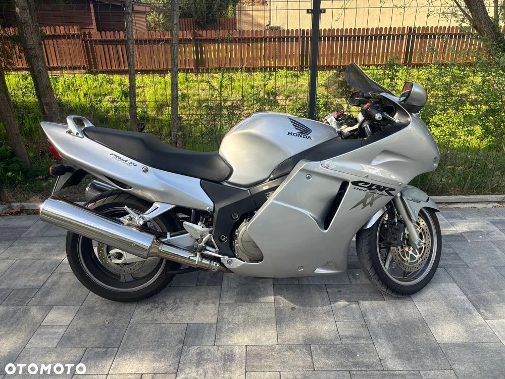 Honda CBR - 9