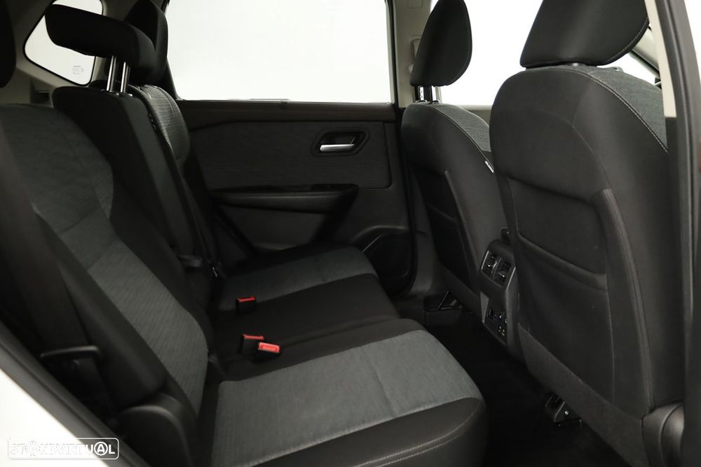 Nissan X-Trail 1.5 VC T N-Connecta 7L - 22