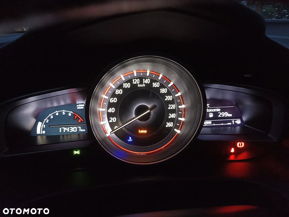 Mazda 3 - 6
