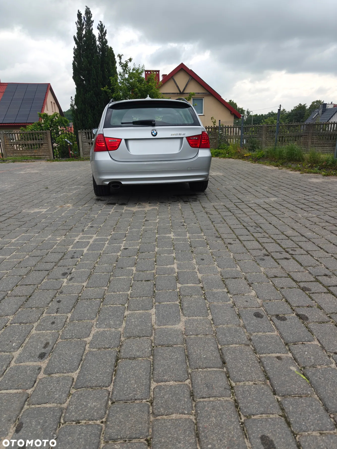 BMW Seria 3 318d - 4