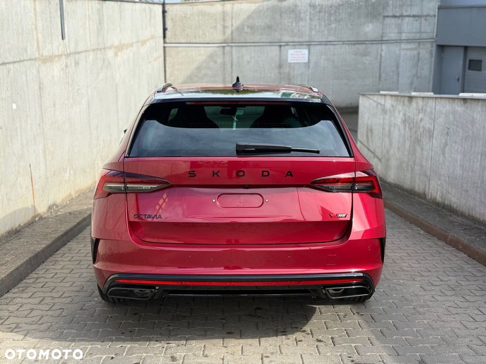 Skoda Octavia 2.0 TSI RS DSG - 7