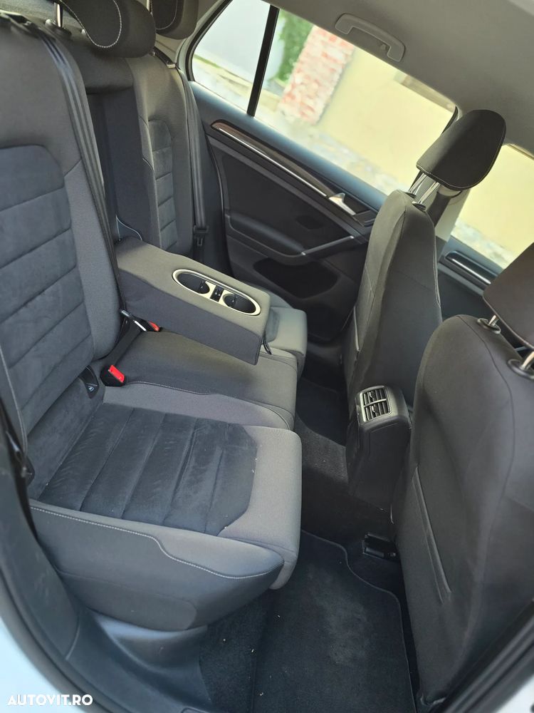Volkswagen Golf 1.4 TSI Highline - 9