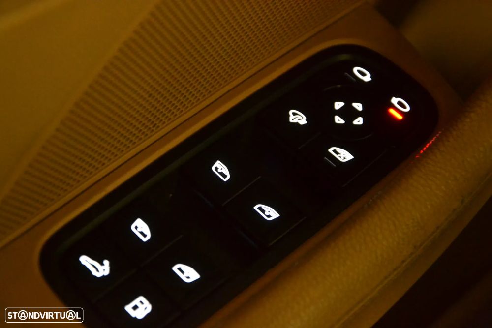 Porsche Panamera Sport Turismo 4 E-Hybrid Platinum Edition - 44