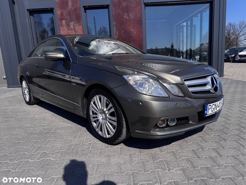 Mercedes-Benz Klasa E 250 CDI DPF BlueEFFICIENCY Automatik Avantgarde - 4