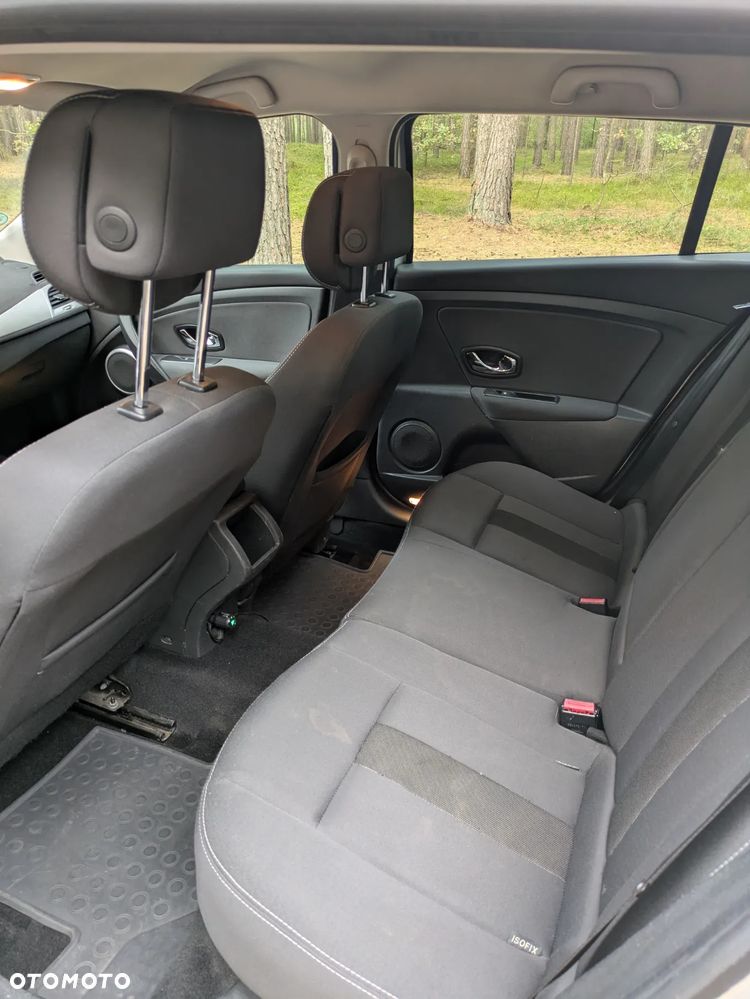 Renault Megane 1.5 dCi Authentique - 9