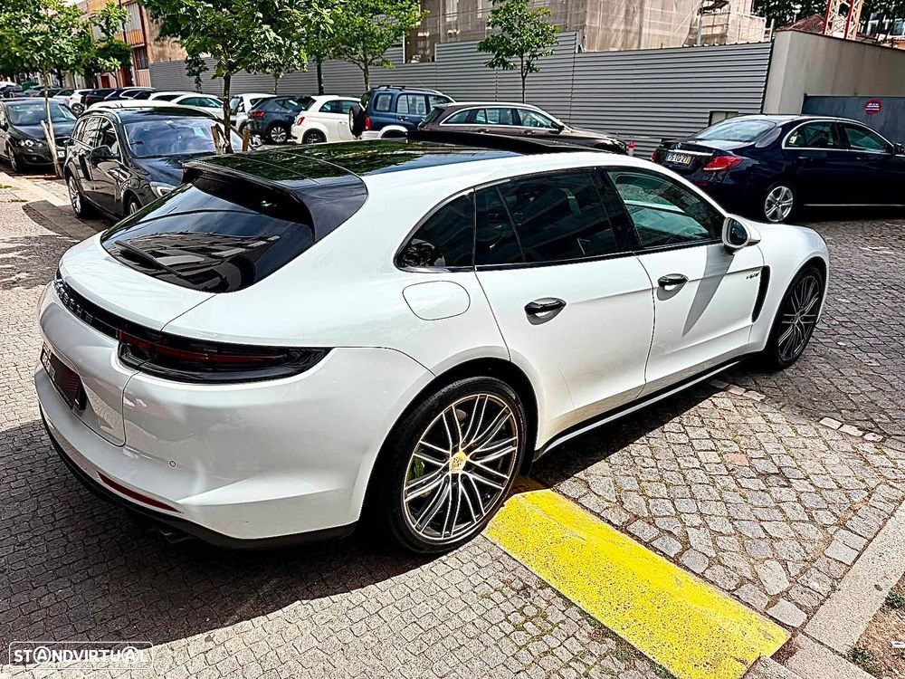 Porsche Panamera Sport Turismo 4 E-Hybrid - 5