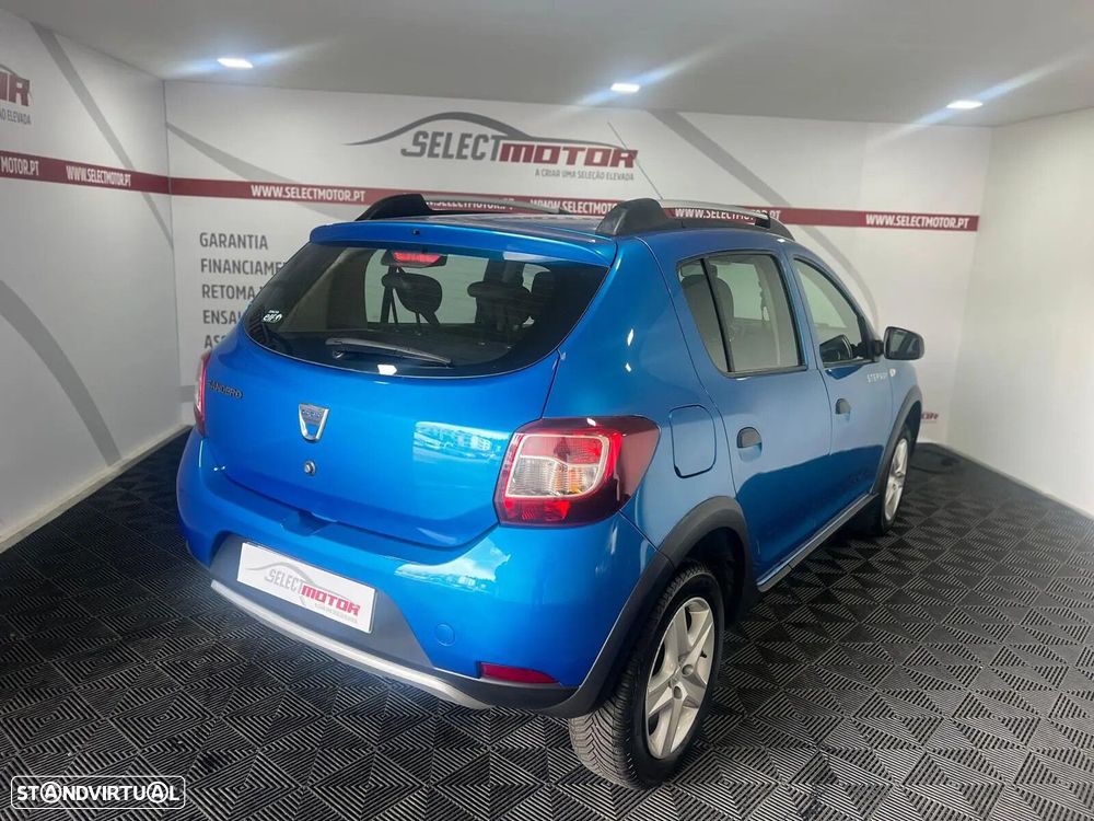 Dacia Sandero 1.5 dCi Stepway - 7