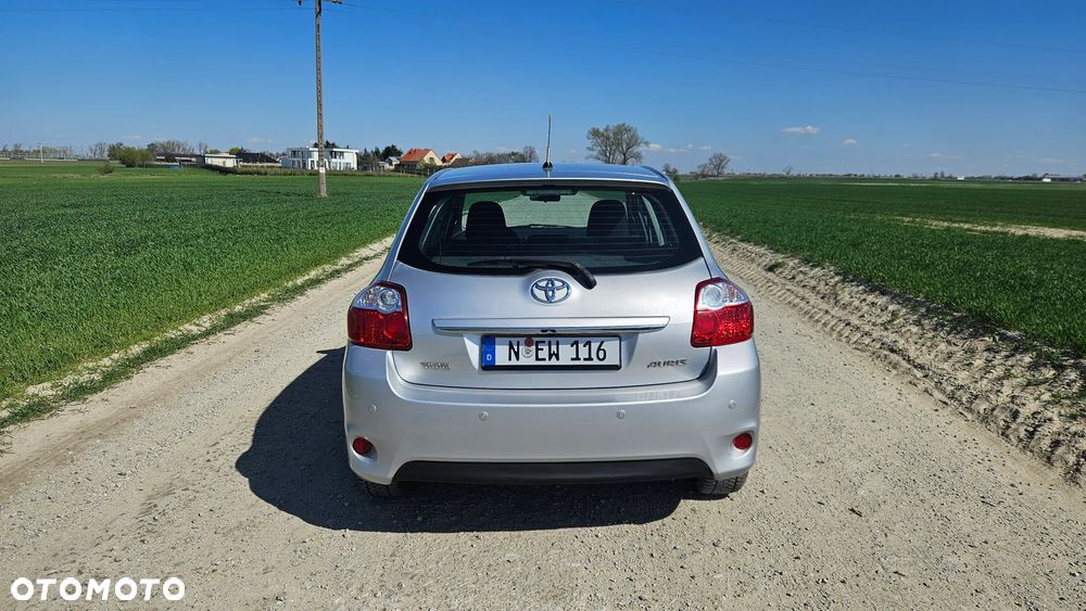 Toyota Auris 1.6 Valvematic Edition - 28