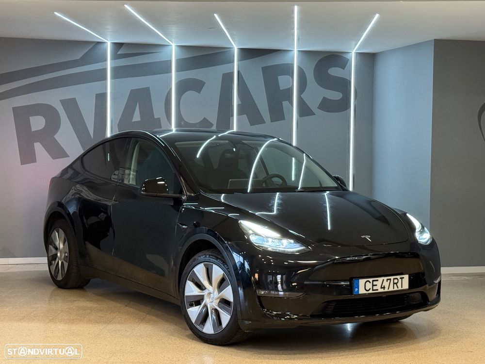 Tesla Model Y Launch Edition Long Range Dual Motor AWD - 11