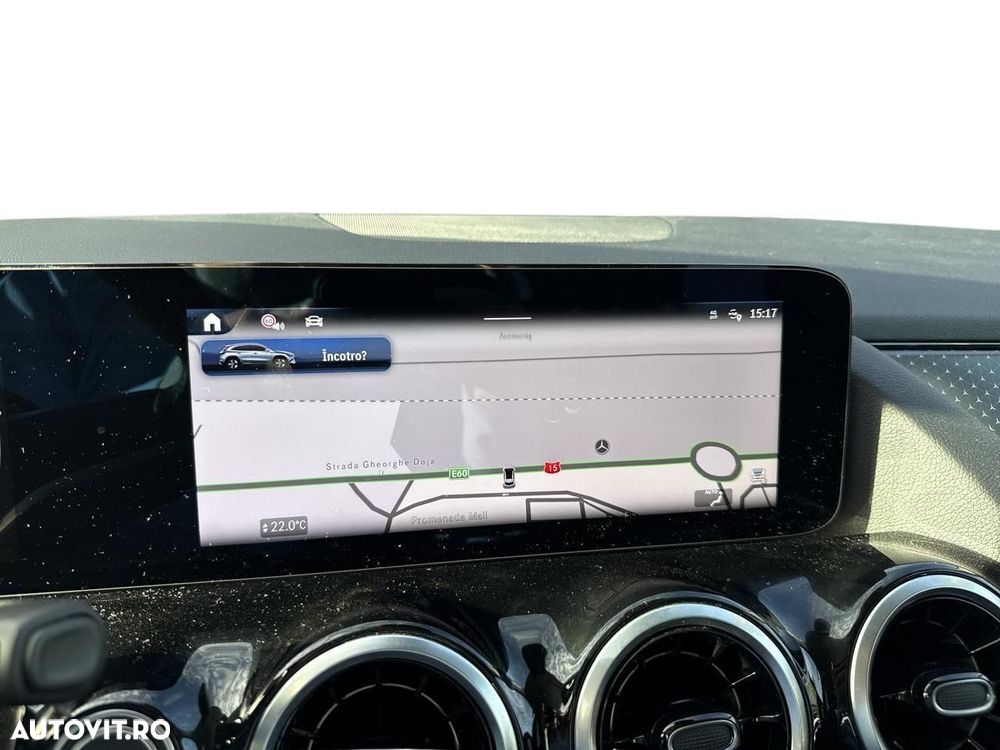 Mercedes-Benz GLA 180 d Aut. - 17