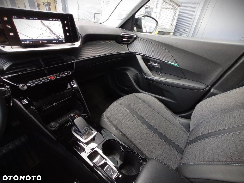 Peugeot 2008 - 26