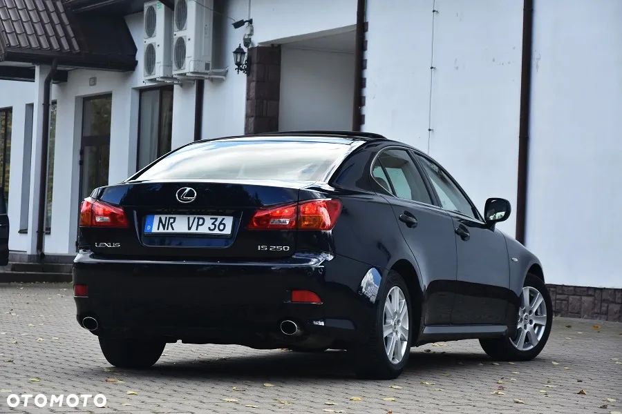 Lexus IS 250 Prestige - 8