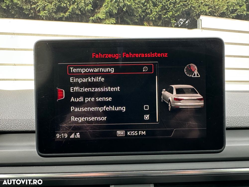 Audi A4 2.0 TDI ultra S tronic - 23