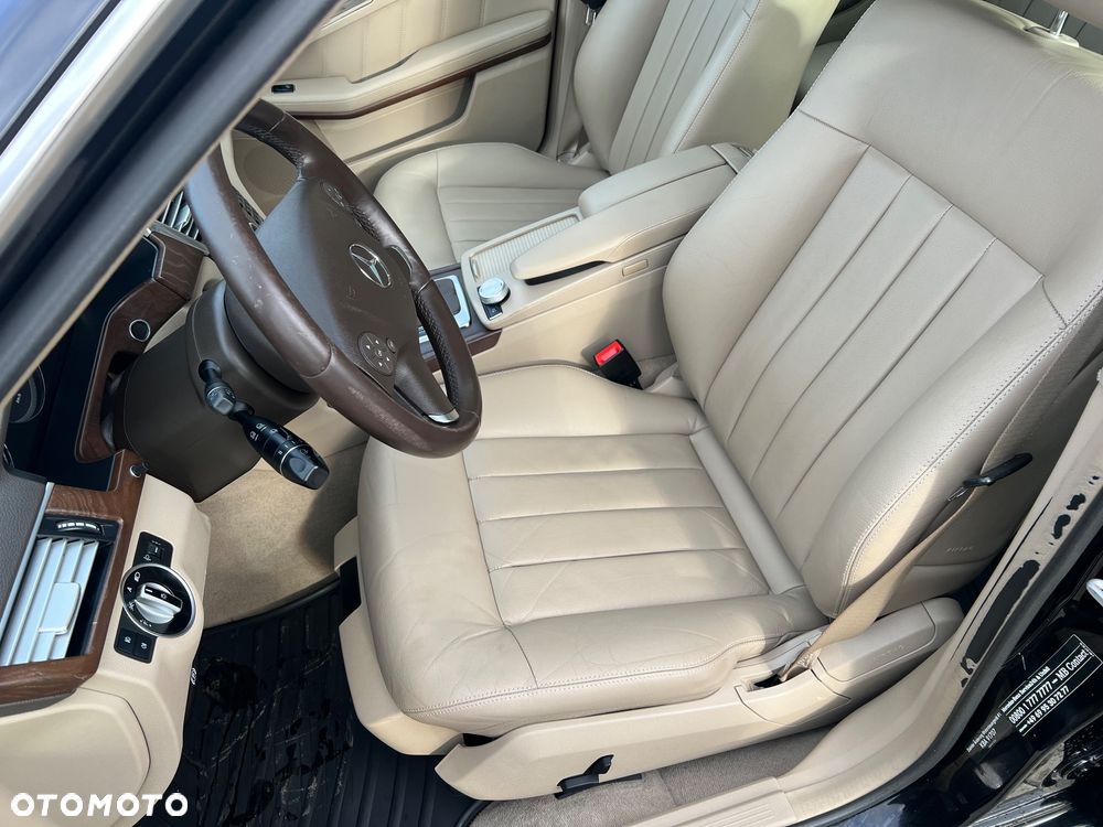 Mercedes-Benz Klasa E 250 CDI DPF BlueEFFICIENCY Automatik Elegance - 24