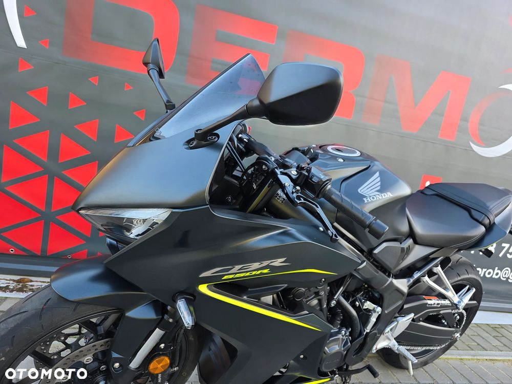 Honda CBR - 12
