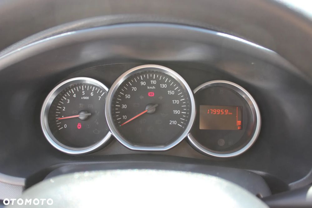 Dacia Sandero - 14