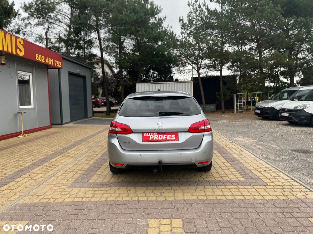 Peugeot 308 2020 photo 4