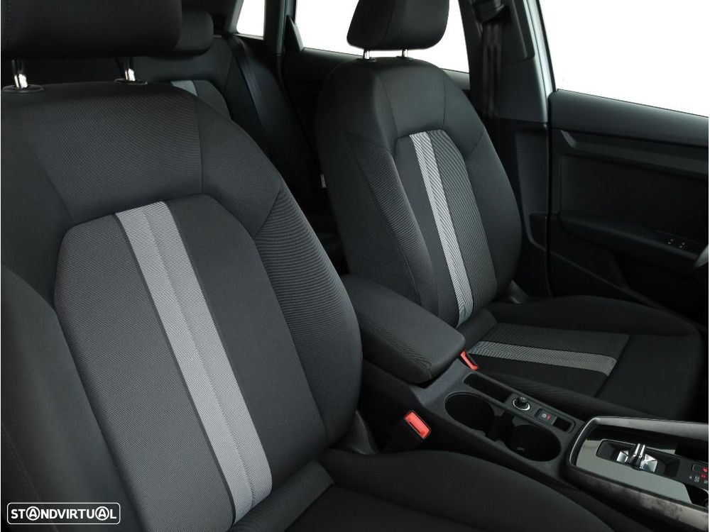 Audi A3 Sportback 40 TFSIe Advanced - 16