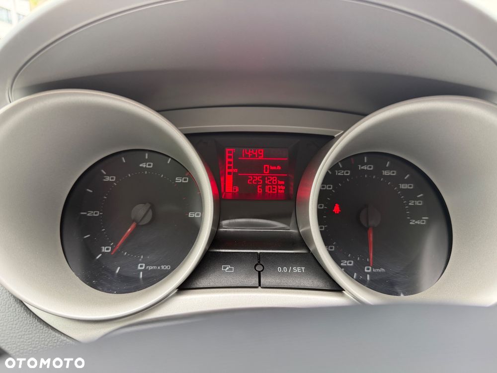 Seat Ibiza 1.6 TDI DPF Style - 6