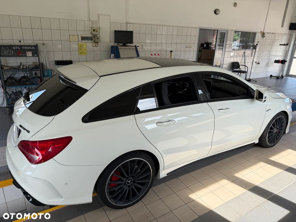 Mercedes-Benz CLA AMG 45 4Matic 7G-DCT - 8