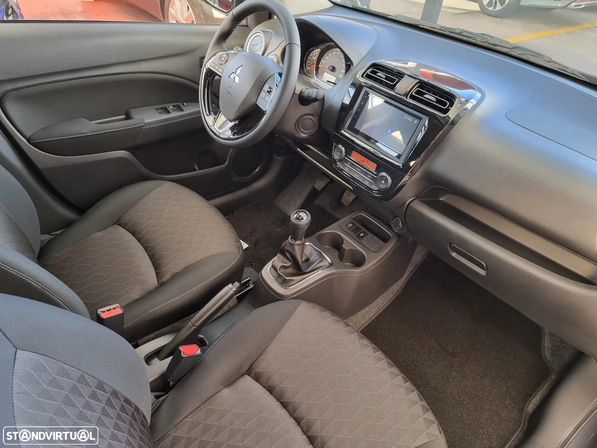 Mitsubishi Space Star 1.2 Intense Connect Edition - 25