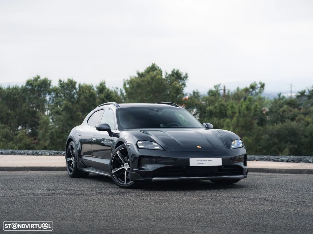 Porsche Taycan Cross Turismo 4 - 9