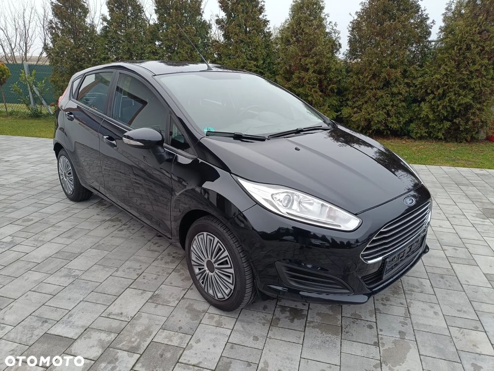 Ford Fiesta - 2