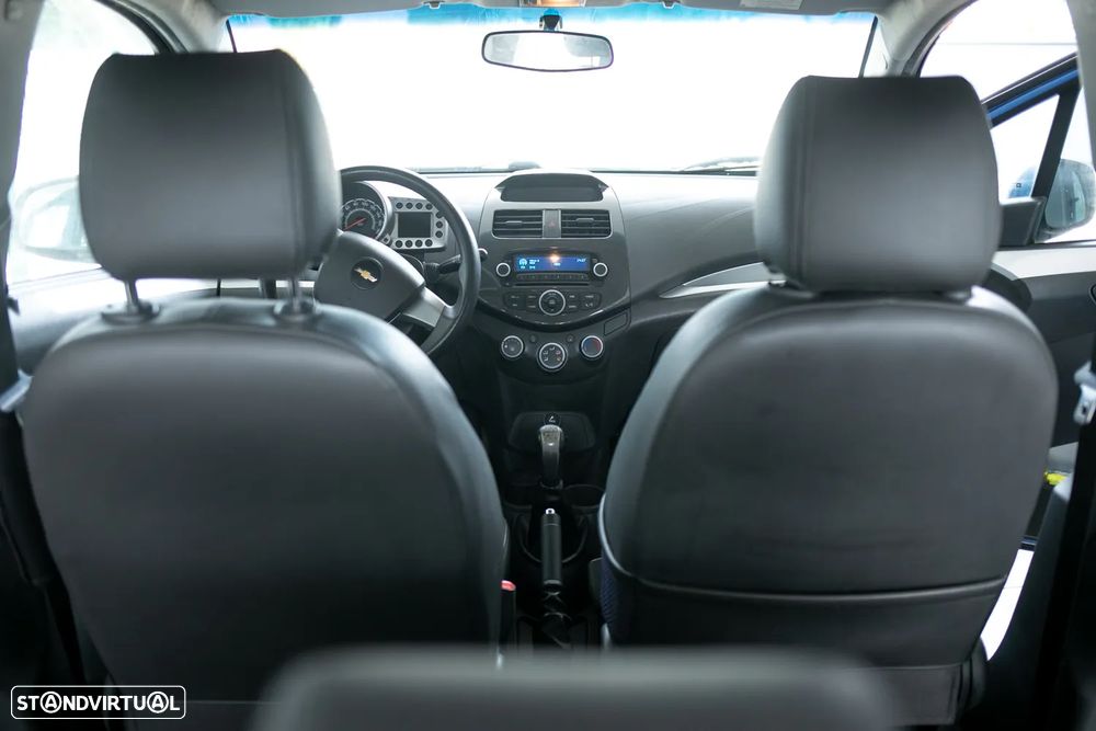 Chevrolet Spark 1.0 LS Bi-Fuel - 8