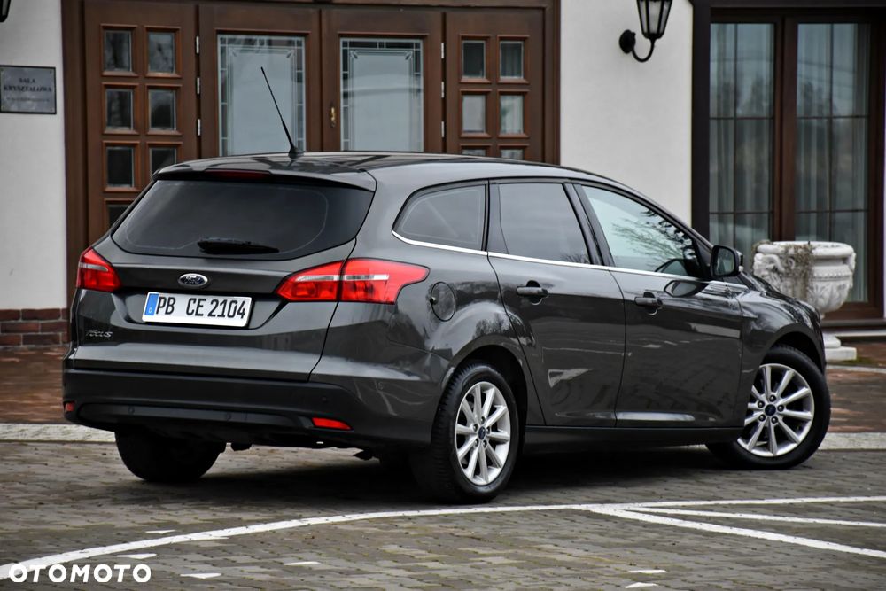 Ford Focus 1.5 TDCi Black Edition - 23
