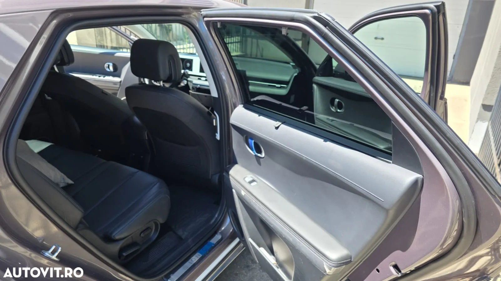 Hyundai IONIQ 5 305 CP 73 kWh 4WD Luxury - 16