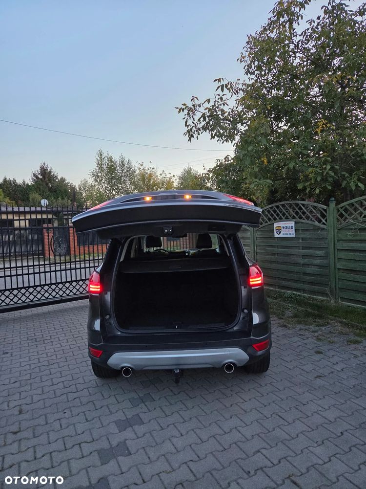 Ford Kuga - 9